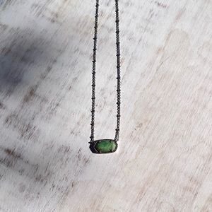 KENDRA SCOTT ELISA SATELLITE NECKLACE! 💚